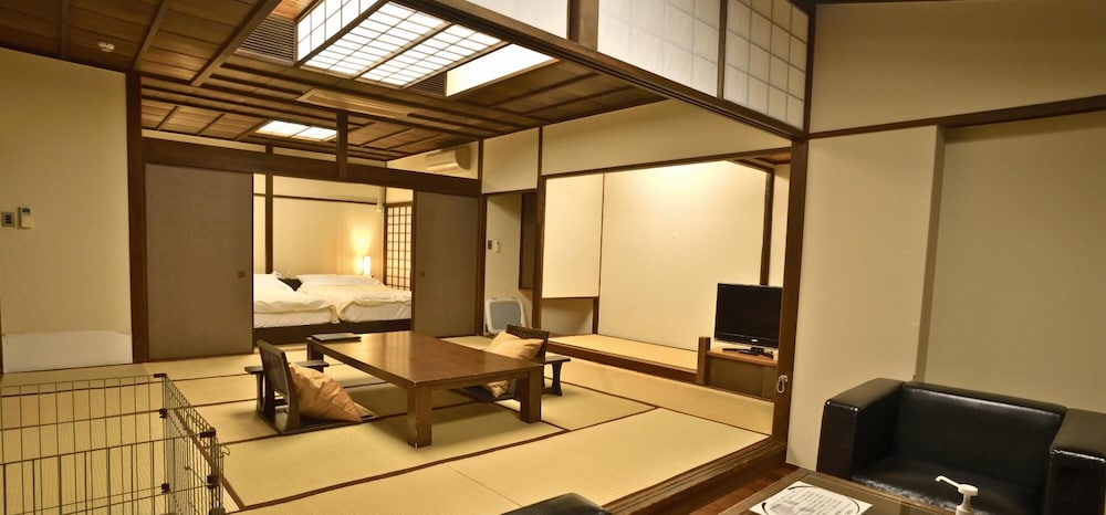 エグゼクティブ 4 人部屋 ガーデンビュー | 修善寺 絆+