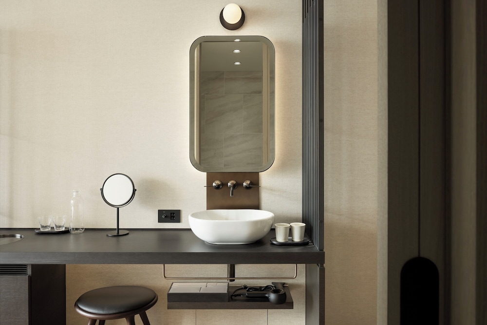 スタンダード ルーム キングベッド 1 台 (Shower) 客室2 | ホテル虎ノ門ヒルズ - アンバウンド コレクション by Hyatt