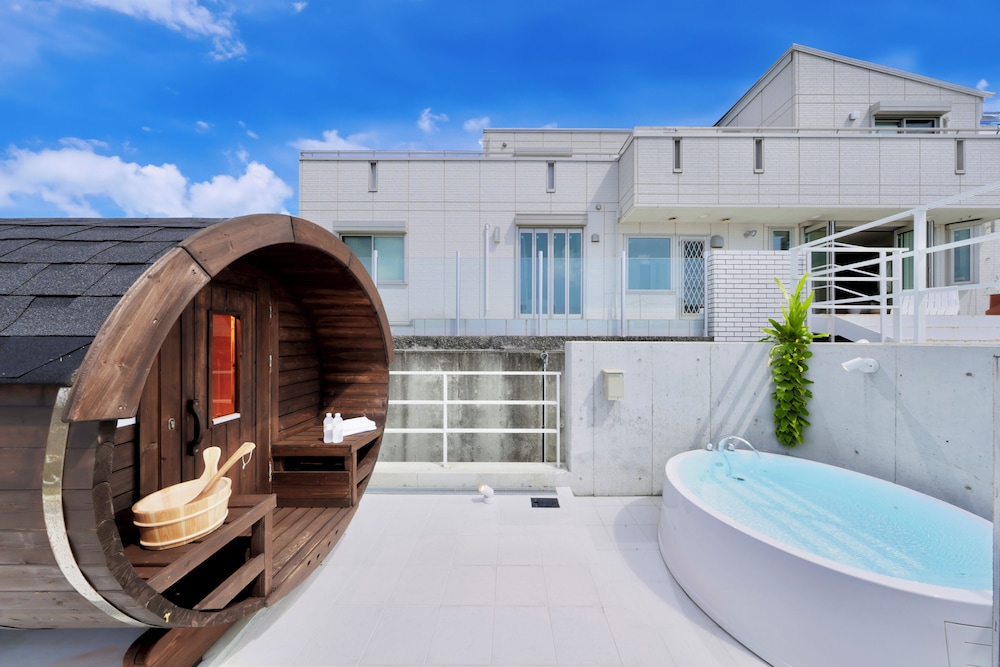 SLG (素泊まり) 禁煙 客室2 | クリスタル別荘白浜