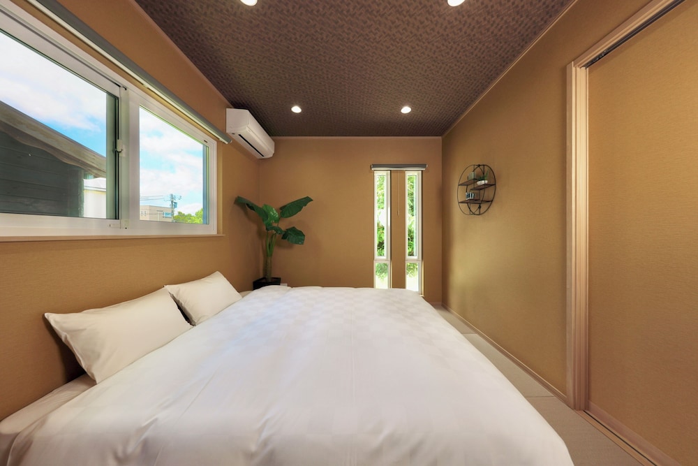 灯り2号棟 (素泊まり) 禁煙 客室1 | クリスタル別荘白浜