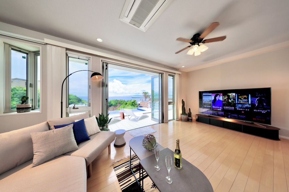 SLG (素泊まり) 禁煙 | クリスタル別荘白浜