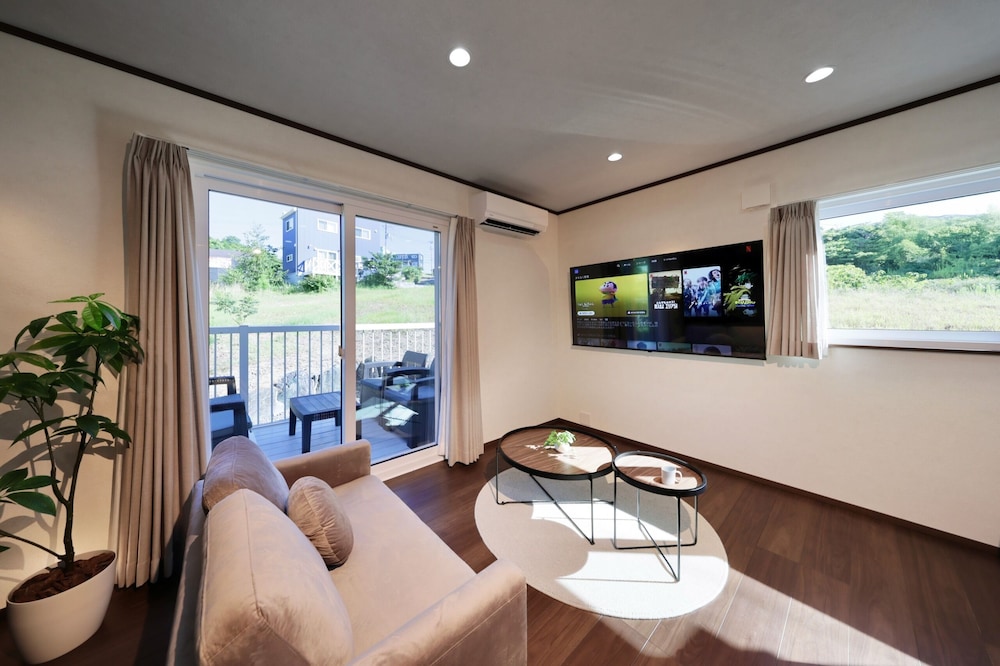 泉海 (素泊まり) 禁煙 リビング エリア0 | クリスタル別荘白浜