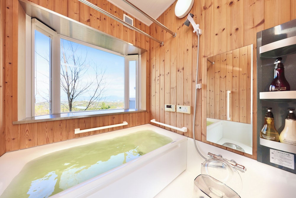 一輪花 (素泊まり) 禁煙 バスルーム0 | クリスタル別荘白浜