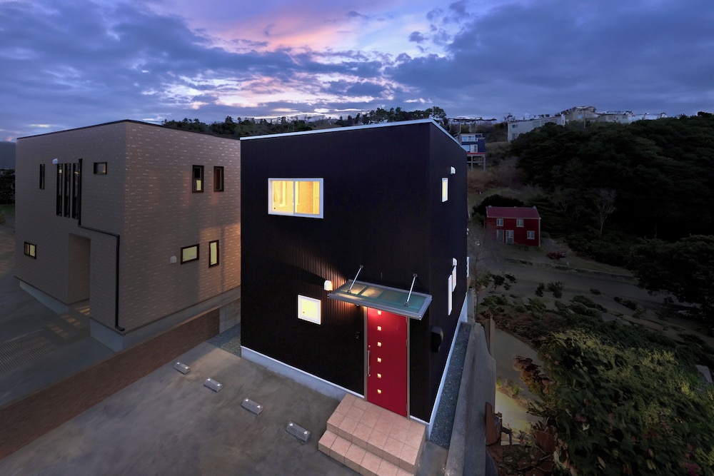 月光4号棟 (素泊まり) 禁煙 客室1 | クリスタル別荘白浜