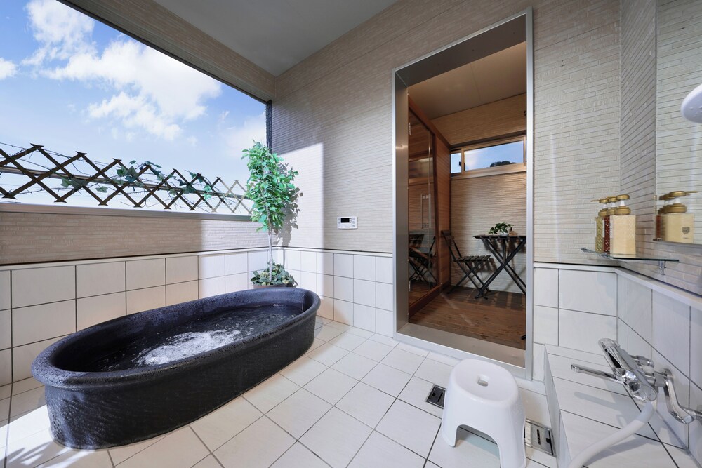 陽泉(素泊まり) 禁煙 バスルーム0 | クリスタル別荘白浜