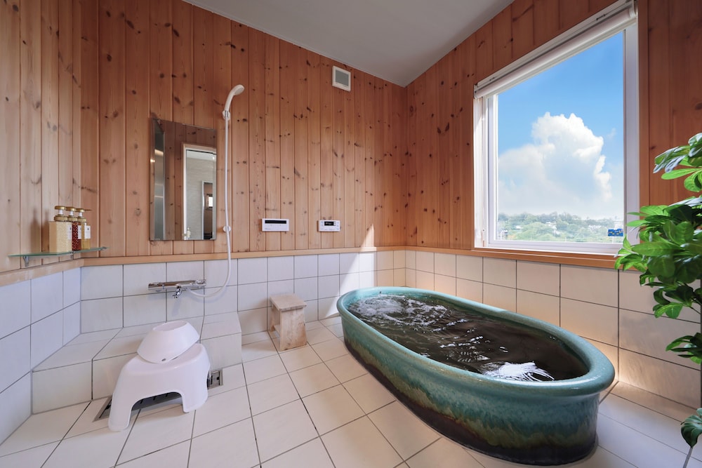 陽泉(素泊まり) 禁煙 バスルーム1 | クリスタル別荘白浜