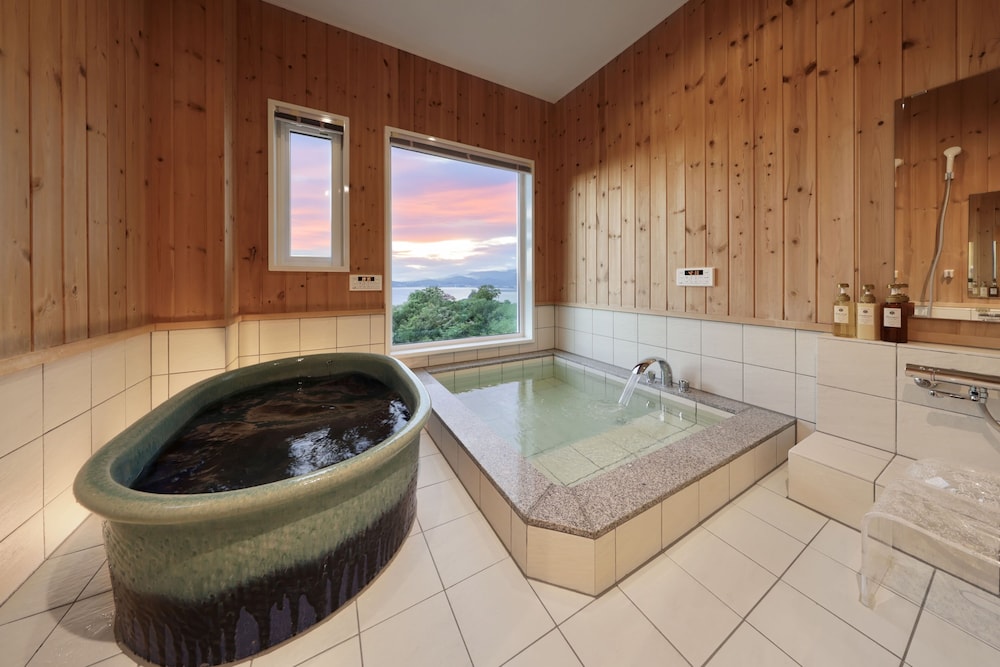 かしの木（素泊まり）禁煙 バスルーム0 | クリスタル別荘白浜