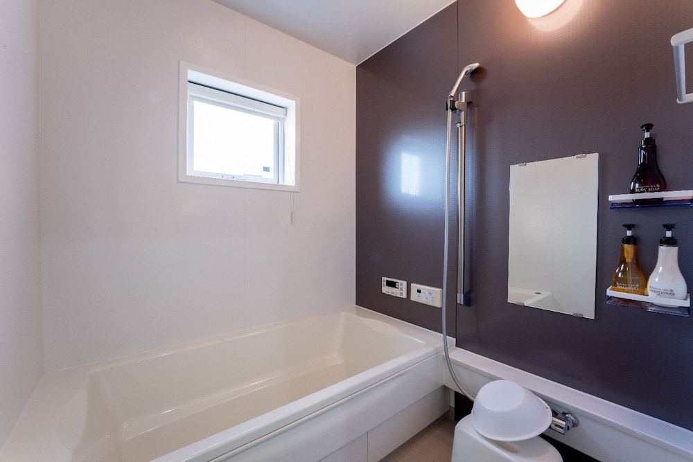 翡翠4号棟 (素泊まり) 禁煙 バスルーム0 | クリスタル別荘白浜