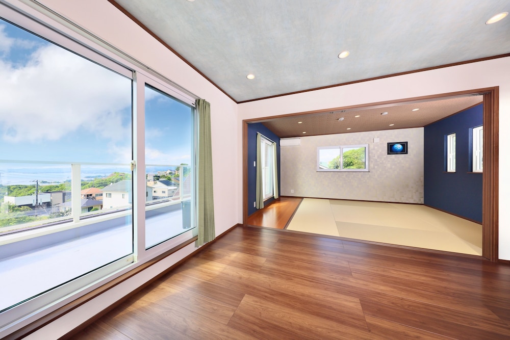 風鈴2号棟 (素泊まり) 禁煙 客室0 | クリスタル別荘白浜