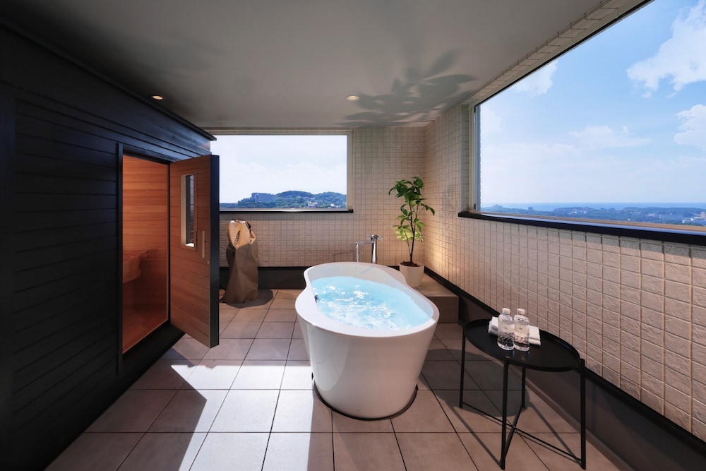 山と海 (素泊まり) 禁煙 客室1 | クリスタル別荘白浜