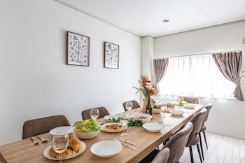 Precious House Nipponbashi