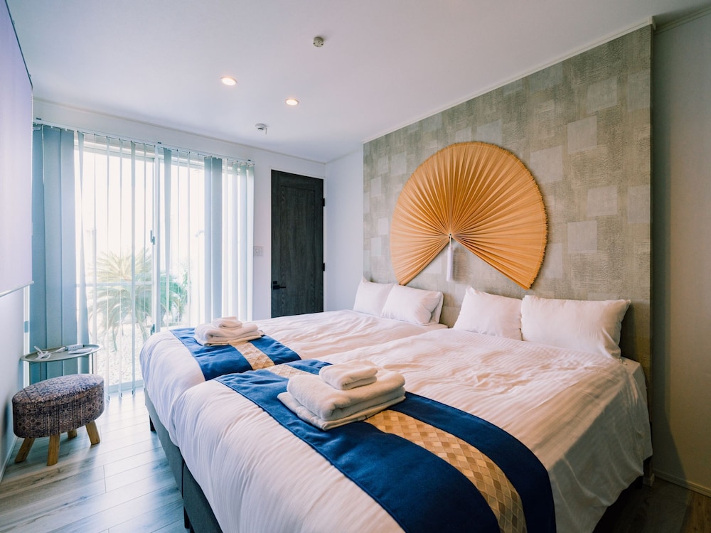 首里-SHURI- (禁煙室) 定員1～6名 客室18 | abundance okinawa