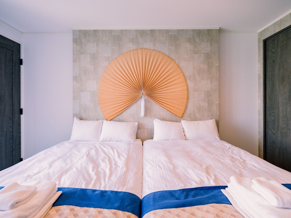 首里-SHURI- (禁煙室) 定員1～6名 客室23 | abundance okinawa