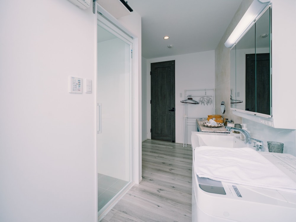 首里-SHURI- (禁煙室) 定員1～6名 客室38 | abundance okinawa