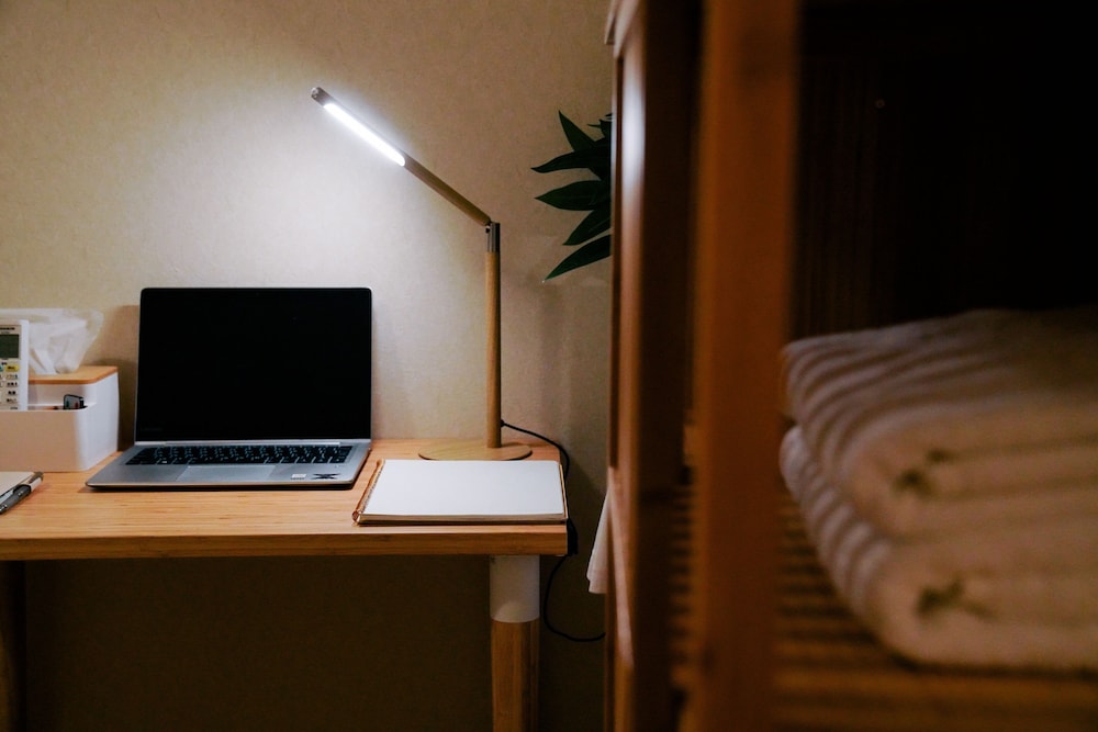 コンフォート ダブルルーム ダブルベッド 1 台 禁煙 客室7 | TOKYO E JOY INN