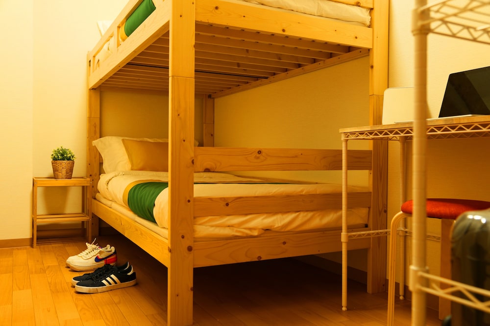 スタンダード ツインルーム 1 ベッドルーム 禁煙 客室8 | TOKYO E JOY INN