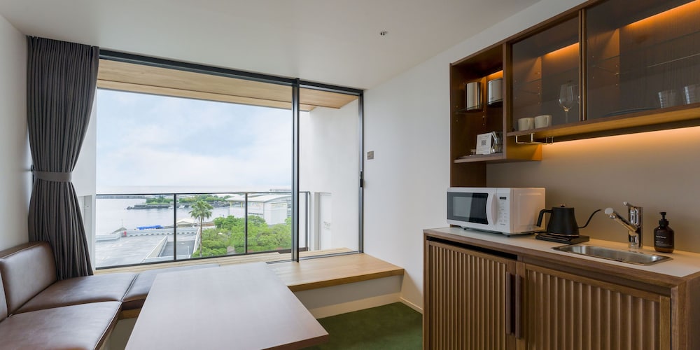 Rakuten STAY 熱海 ハリウッドツインルーム ペット不可・敷地外駐車場付 禁煙 客室内のダイニングエリア0 | Rakuten STAY 熱海