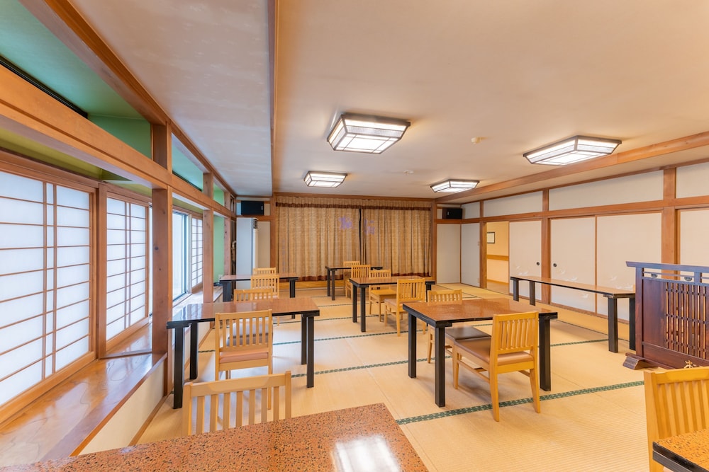 レストラン1 | 檜湯の宿 松伯