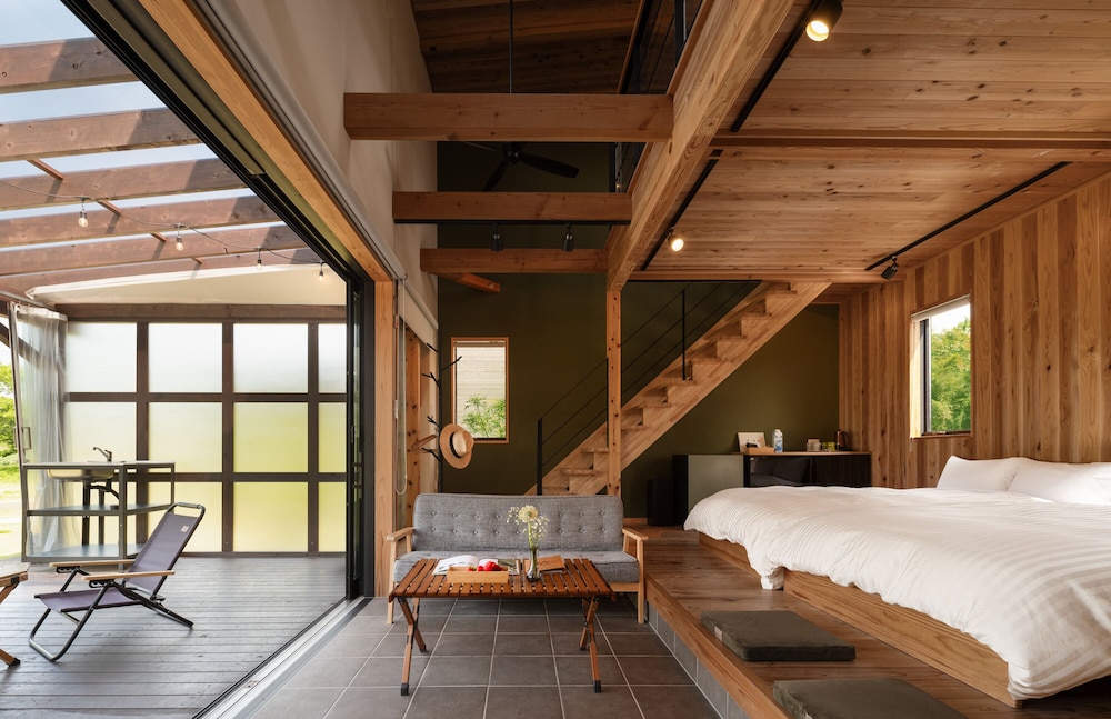 ベーシック シャレー 客室5 | THE FARM Resort Japan