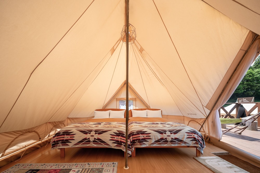 ファミリー テント 客室4 | THE FARM Resort Japan