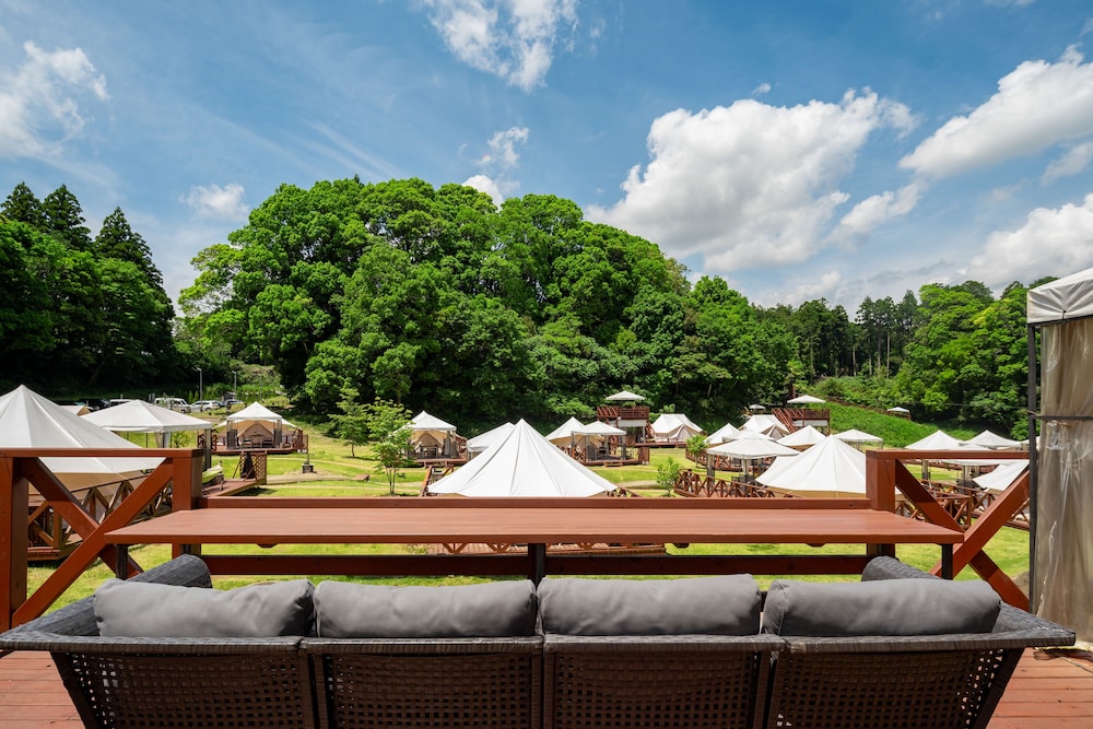 ファミリー テント 部屋からの景観0 | THE FARM Resort Japan