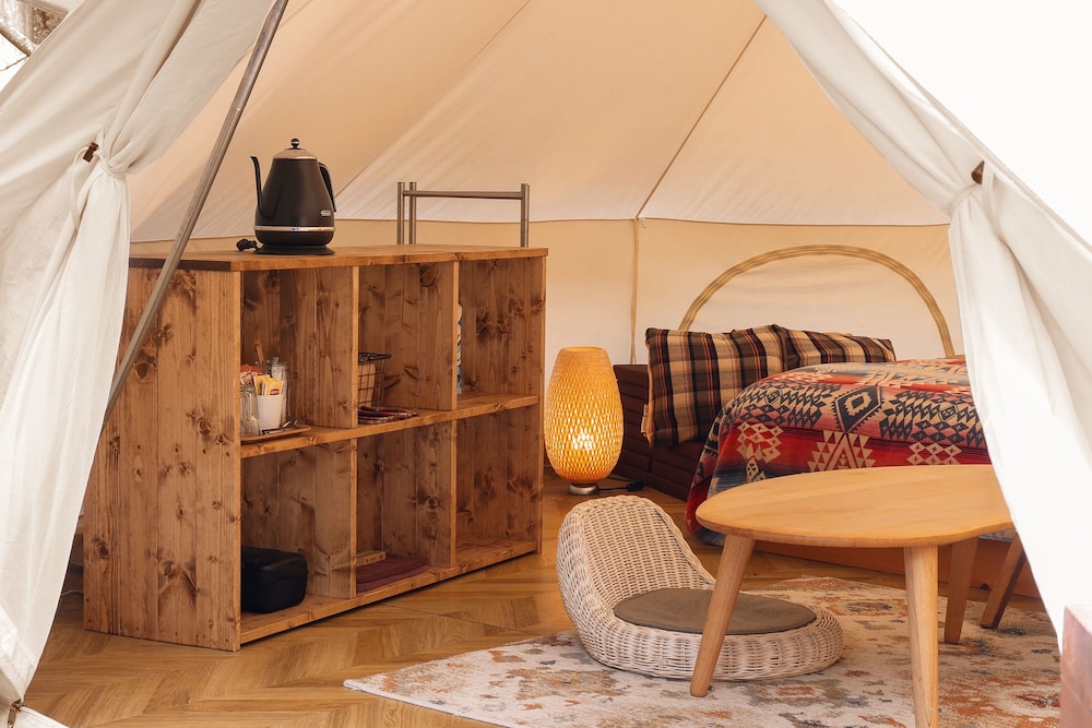 ロマンティック テント 客室4 | THE FARM Resort Japan