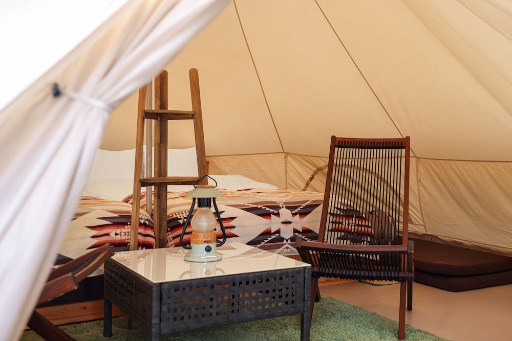 スタンダード テント 客室2 | THE FARM Resort Japan