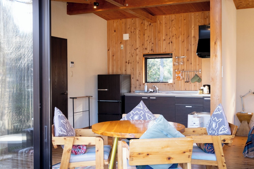 スタンダード コテージ 客室1 | THE FARM Resort Japan