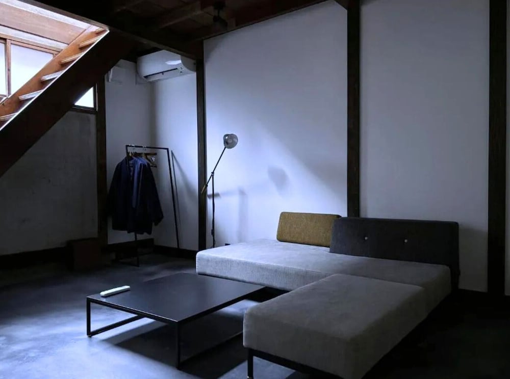 デラックス 4 人部屋 客室1 | NIPPONIA 秩父 門前町