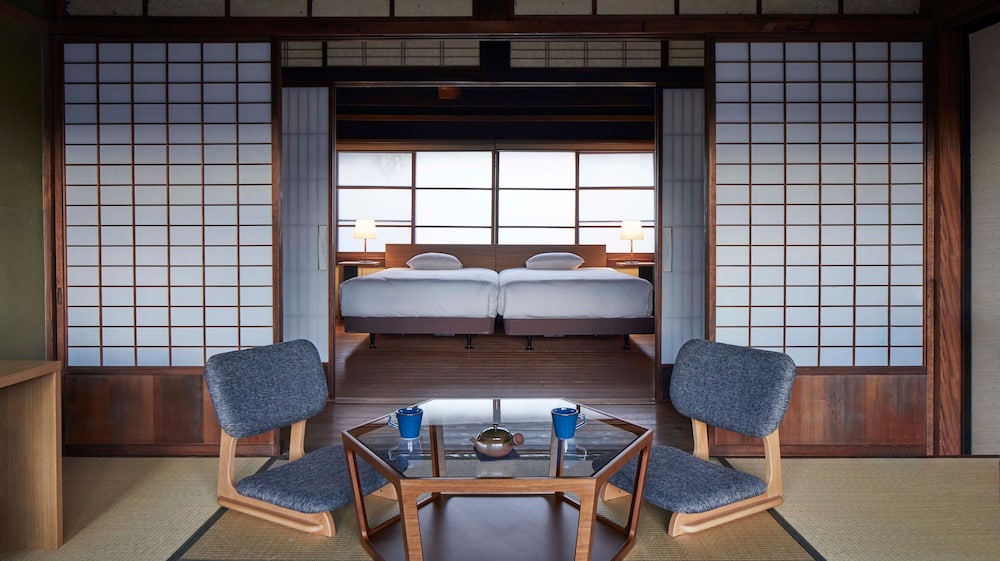 デラックス 4 人部屋 客室5 | NIPPONIA 秩父 門前町