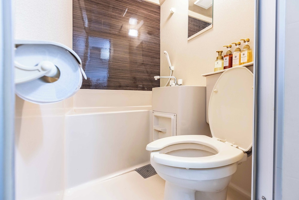 Esterrace 101 禁煙 バスルーム1 | エステラス大阪ウエスト