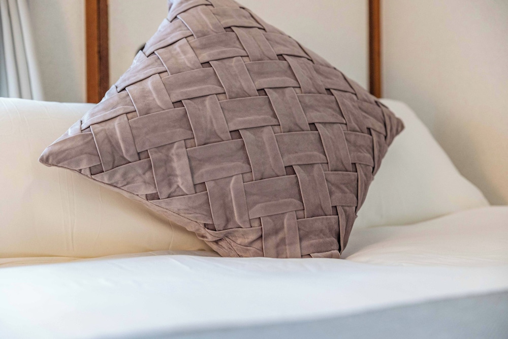 Esterrace 102 禁煙 客室6 | エステラス大阪ウエスト