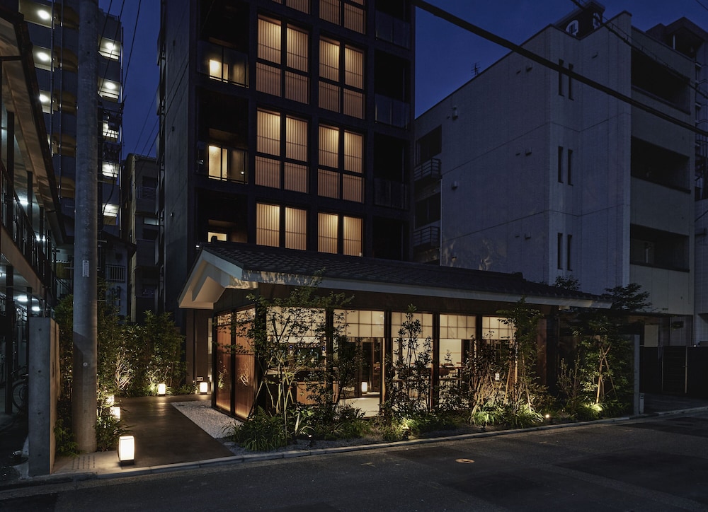外観1 | ザ ホテルズ ハカタ 春重 本館 外観1 | ザ ホテルズ ハカタ 春重 本館