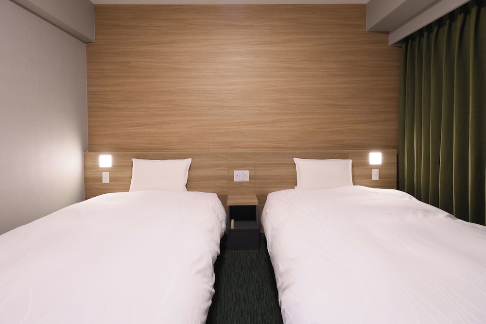 ベーシック ツインルーム 禁煙 客室6 | 天然温泉 淡雪の湯 ドーミーイン青森