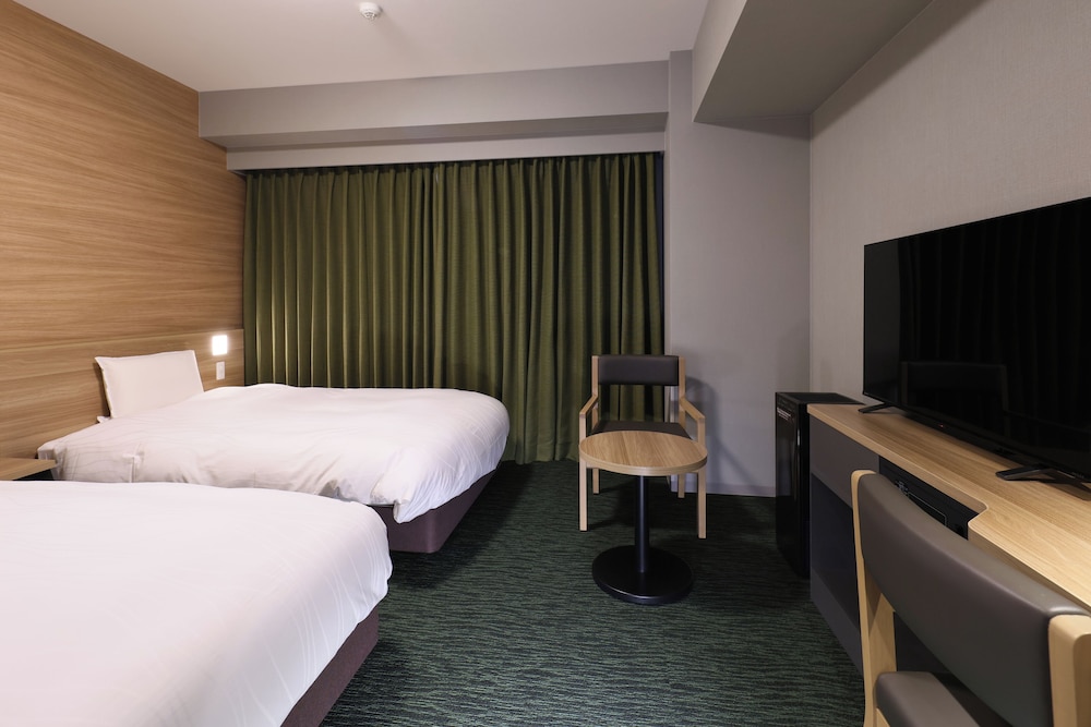 ベーシック ツインルーム 禁煙 客室5 | 天然温泉 淡雪の湯 ドーミーイン青森