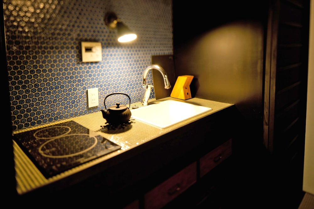 トラディショナル ハウス 専用キッチン1 | 竹間つゆくさ庵