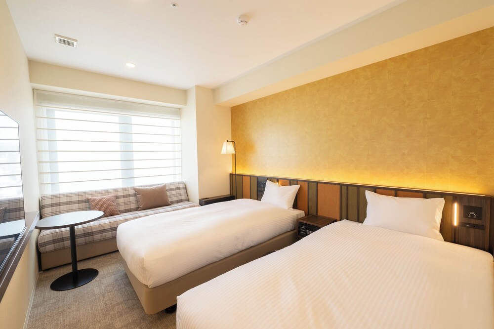 モデレートツイン [禁煙] | ロワジールホテル 京都東寺