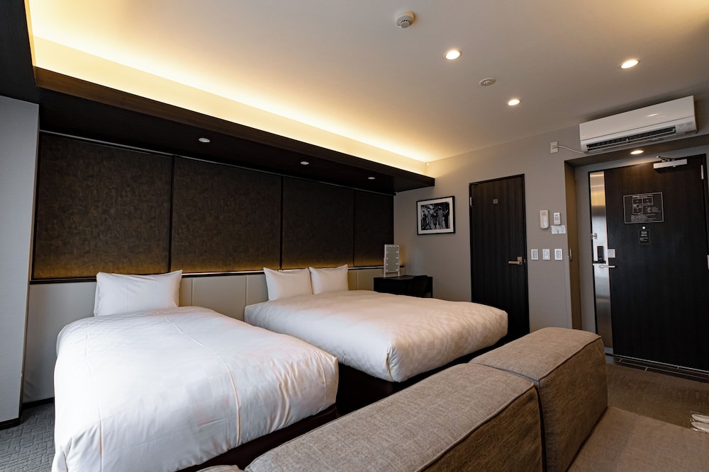 デラックス トリプルルーム 客室2 | ゴールドステイ名古屋 大須