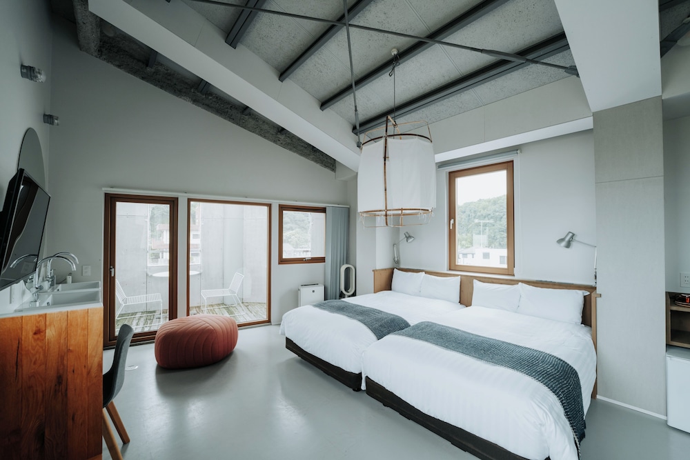 スイートルーム 禁煙 | コトブキホテル