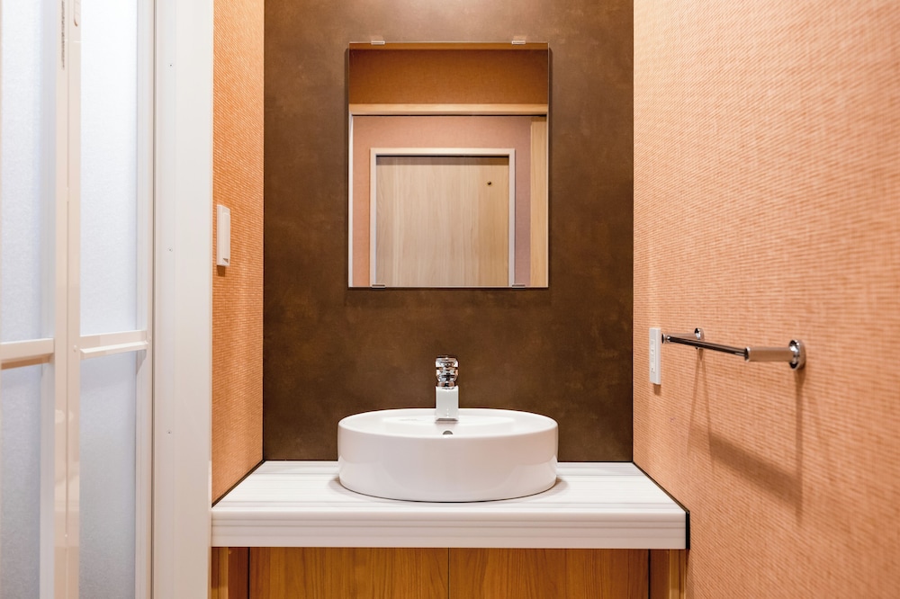 スタンダード和室 (シャワーブース)定員1~3名 禁煙 | 旅館 銀閣