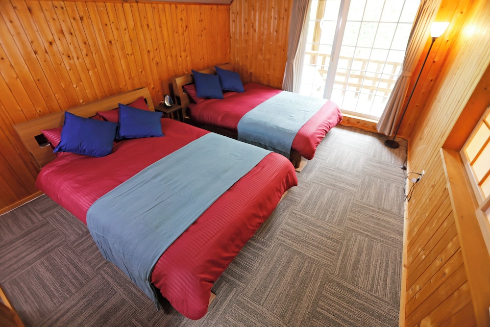 ファミリー ハウス 客室14 | THE LODGE ABASHIRI