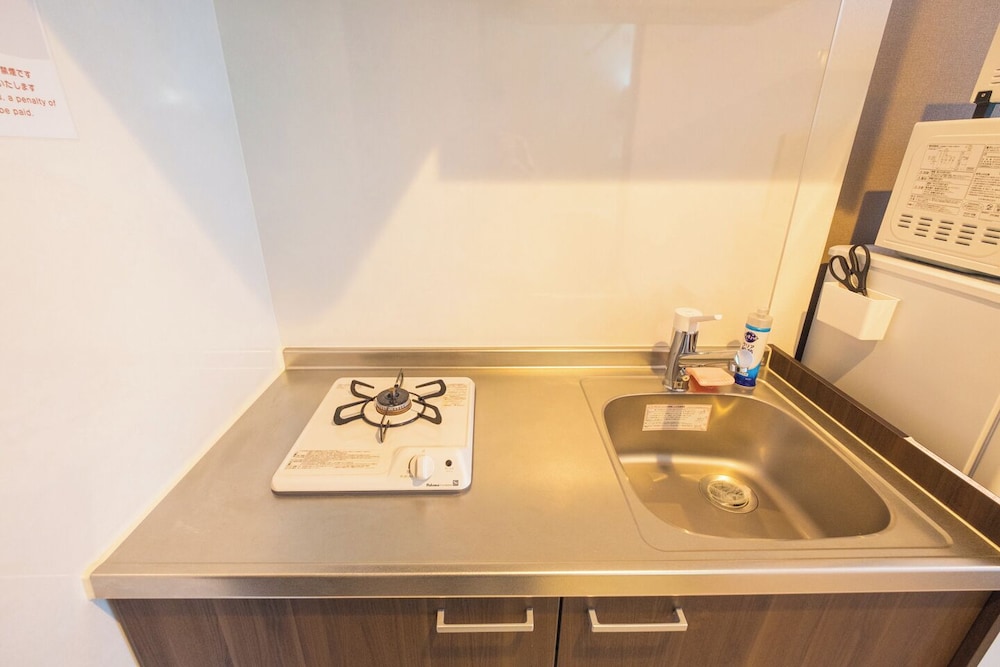 スタンダード ダブルルーム 専用キッチン2 | Niseko Hirafu Ski Resort Condo