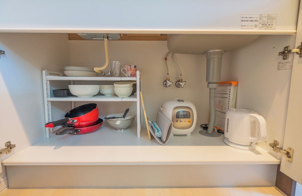 スタンダード ダブルルーム 専用キッチン3 | Niseko Hirafu Ski Resort Condo