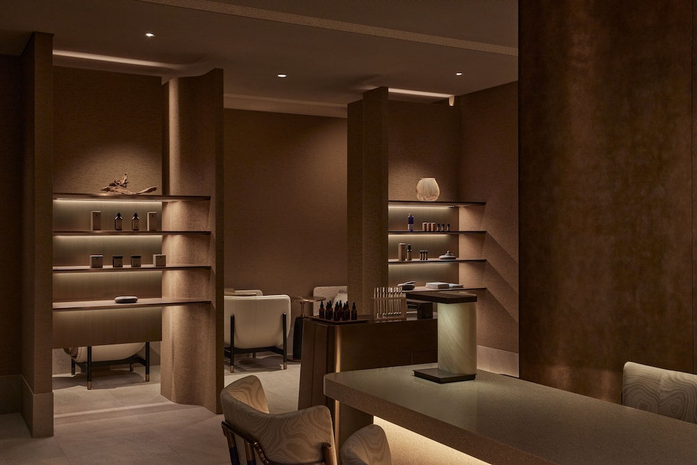 スパ受付1 | デュシタニ 京都