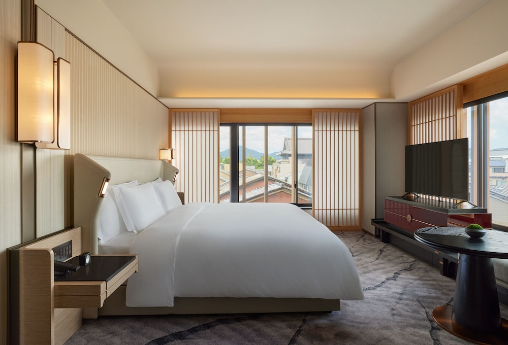 スイート 1 ベッドルーム コーナー (1 King Bed) | デュシタニ 京都