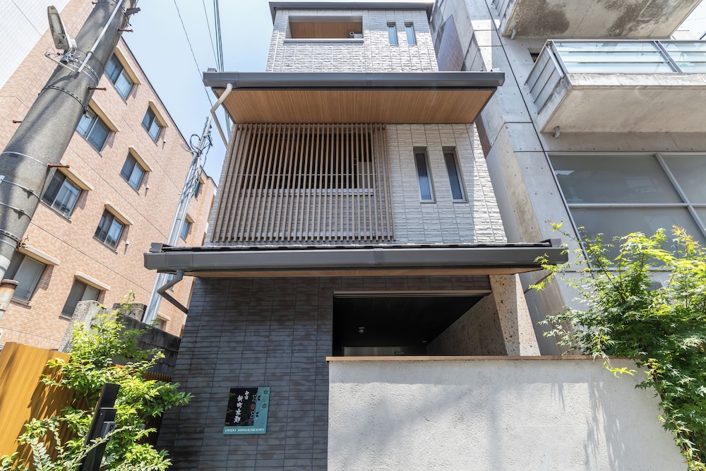 外観1 | 御宿 京都新町