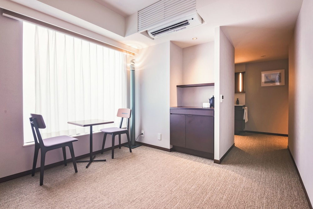スタジオ 25 キング (禁煙) 客室2 | KABIN Kyoto