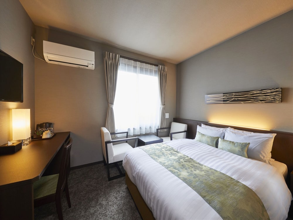 スタンダード ダブルルーム | 若平安白川ホテル