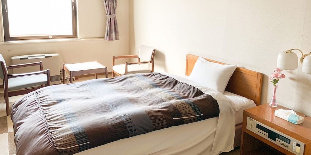 ベーシック ツインルーム 1 ベッドルーム 客室2 | ホテルロイヤル北見