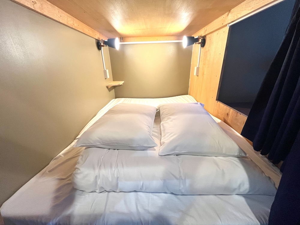 コンフォート 4 人部屋 客室5 | わさび三田ホテル